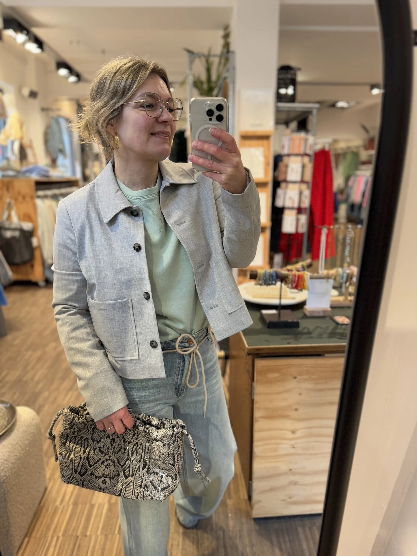 Graue Modische Blazer
